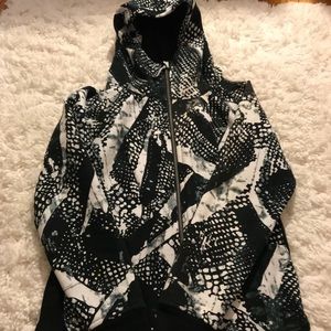Lululemon zip up hoodie